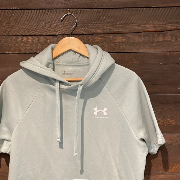 NWOT - Men's UA Short Sleeve Fleece Hoodie with Pocket - Picture 2 of 6